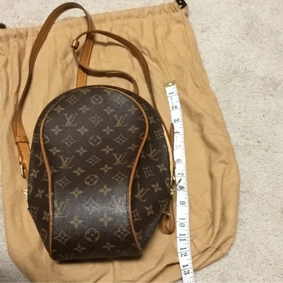 Louis Vuitton backpack - Picture 3 of 7